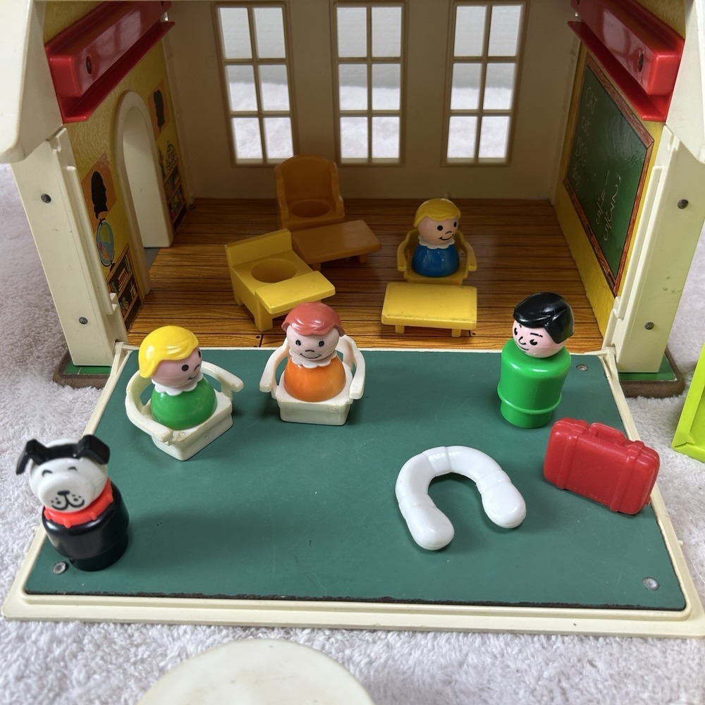 Vintage 1971 Fisher Price Little People School House 923 - Picture 2 of 9